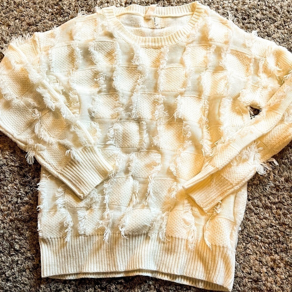 Vici Cream Sweater